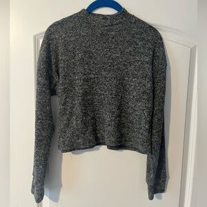 Poplar 21 grey size small slight cropped sweater